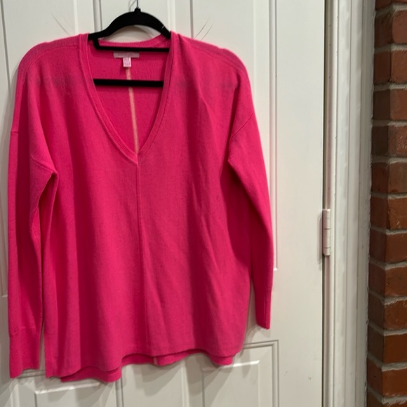 Lilly Pulitzer sweater - Picture 1 of 8